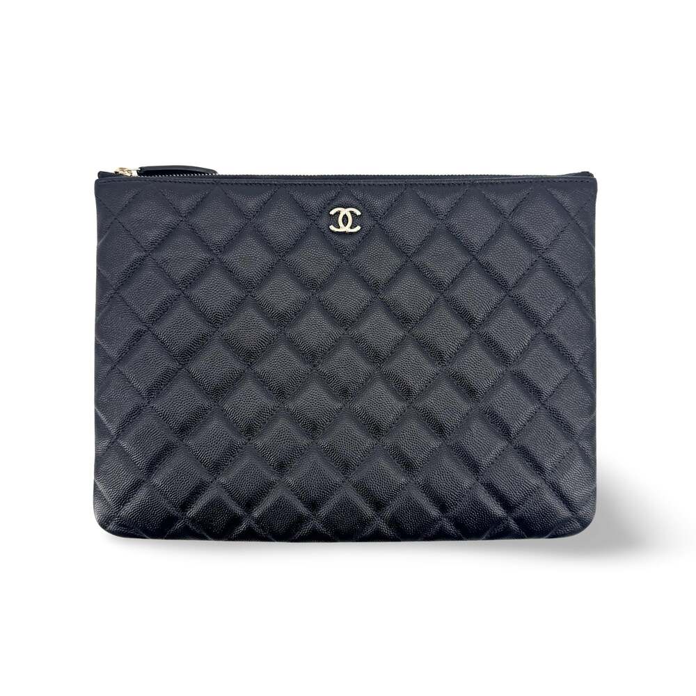 Chanel Classic Clutch New Medium Caviar #366050C58B